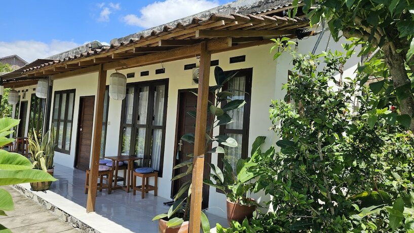 Imagen de la habitación del Hotel Rosella Cottage Yogyakarta. Foto 29