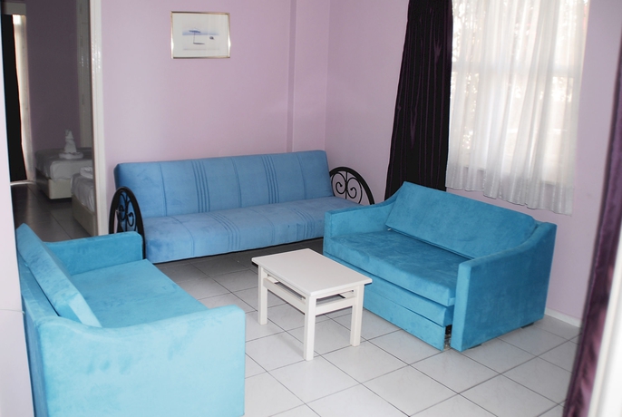 Imagen de los interiores del Hotel Rosella Hotels. Foto 13