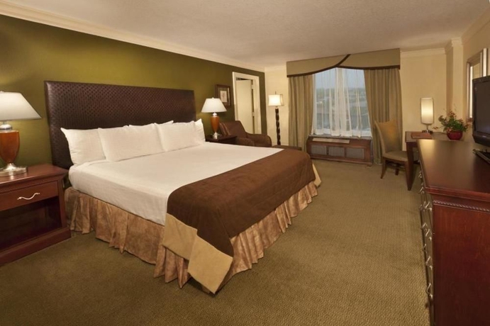 Imagen de la habitación del Hotel Rosen Centre Resort. Foto 7