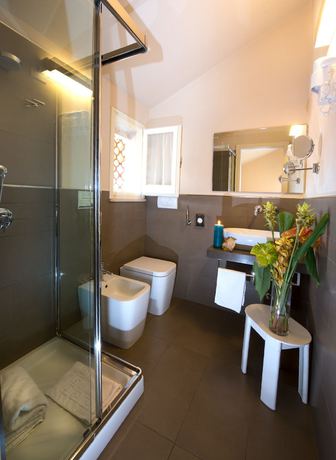 Imagen de la habitación del Hotel Rosenblatt. Foto 11