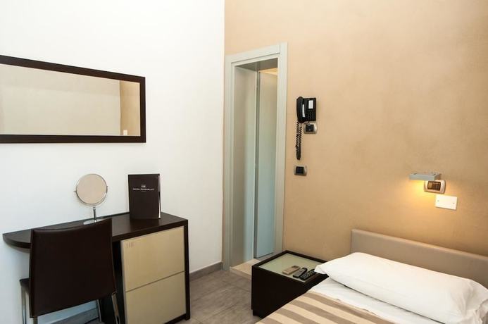 Imagen de la habitación del Hotel Rosenblatt. Foto 14