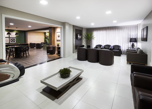 Imagen de los interiores del Hotel Rosenbrock. Foto 19