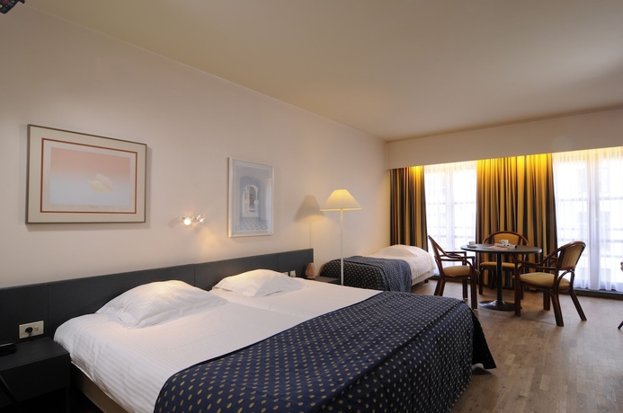 Imagen de la habitación del Hotel Rosenburg. Foto 3