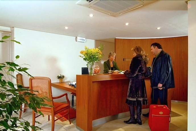 Imagen de los interiores del Hotel Rosenburg. Foto 19