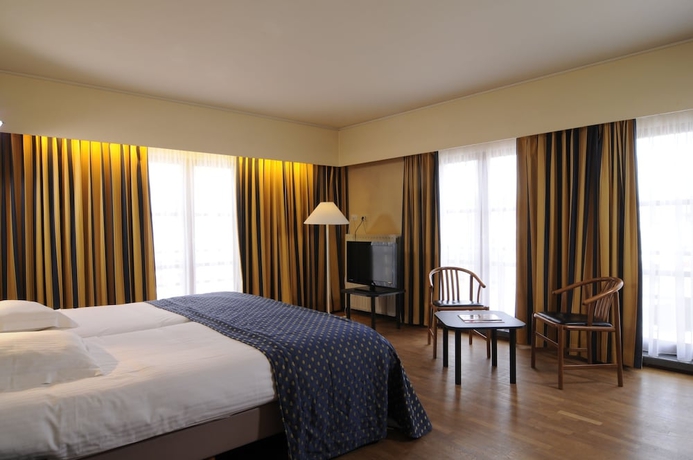 Imagen de la habitación del Hotel Rosenburg. Foto 12