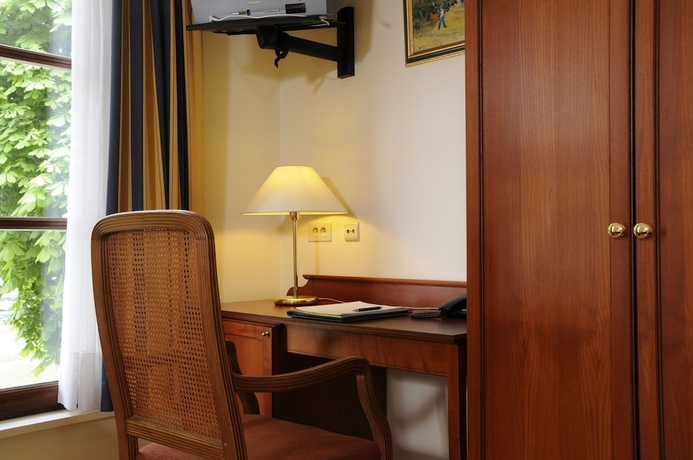 Imagen de la habitación del Hotel Rosenburg. Foto 17