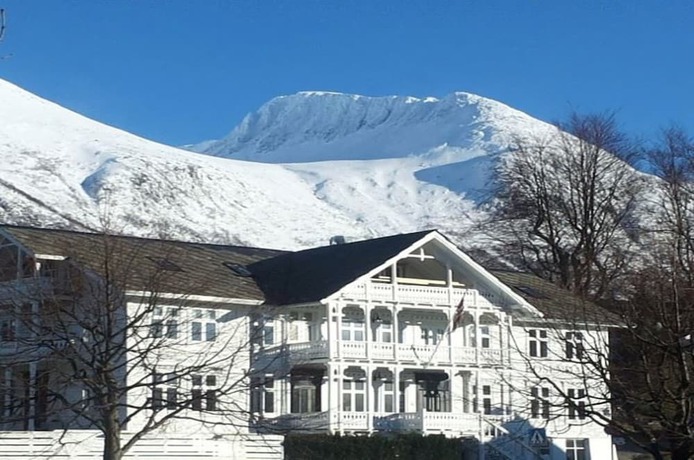 Imagen general del Hotel Rosendal Turisthotell. Foto 1