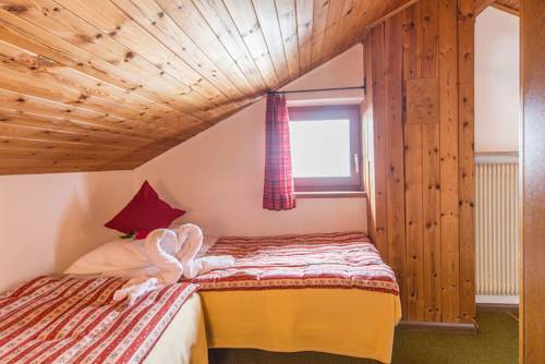 Imagen de la habitación del Hotel Rosengarten, Dobbiaco. Foto 11