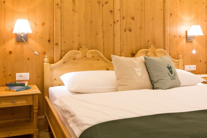 Imagen de la habitación del Hotel Rosengarten, Dobbiaco. Foto 3
