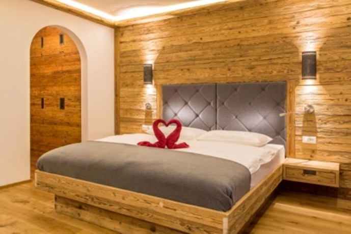 Imagen de la habitación del Hotel Rosengarten, Dobbiaco. Foto 5