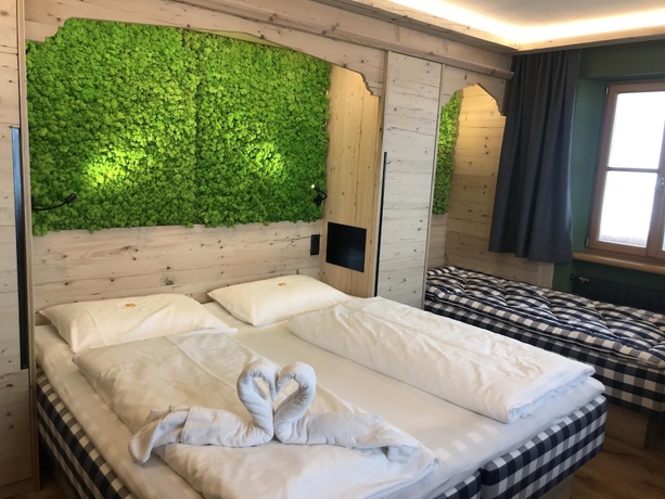 Imagen de la habitación del Hotel Rosengarten, Dobbiaco. Foto 10