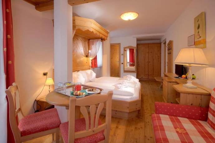 Imagen de la habitación del Hotel Rosengarten, Patascoss. Foto 16