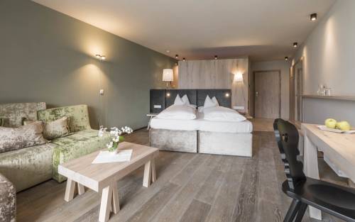 Imagen de la habitación del Hotel Rosengarten (schenna Resort). Foto 12