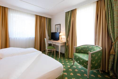 Imagen de la habitación del Hotel Rosenhotel Maria Theresia. Foto 6