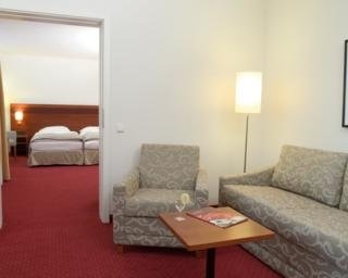 Imagen de la habitación del Hotel Rosenpark-Laurensberg. Foto 5