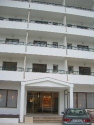 Imagen general del Hotel Roses House Beach. Foto 8