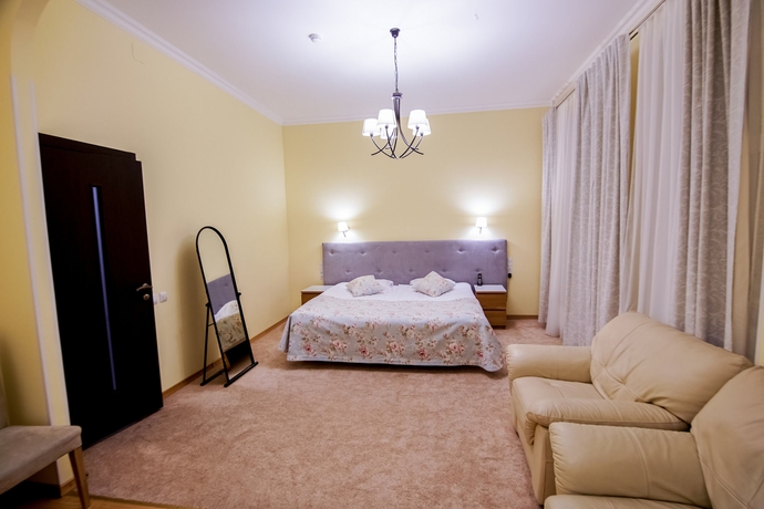 Imagen de la habitación del Hotel Roses, San Petersburgo. Foto 10