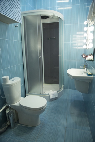 Imagen de la habitación del Hotel Roses, San Petersburgo. Foto 12