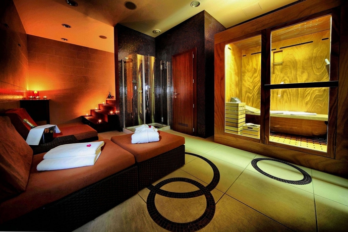 Imagen de los interiores del Hotel Roset & Residence. Foto 11