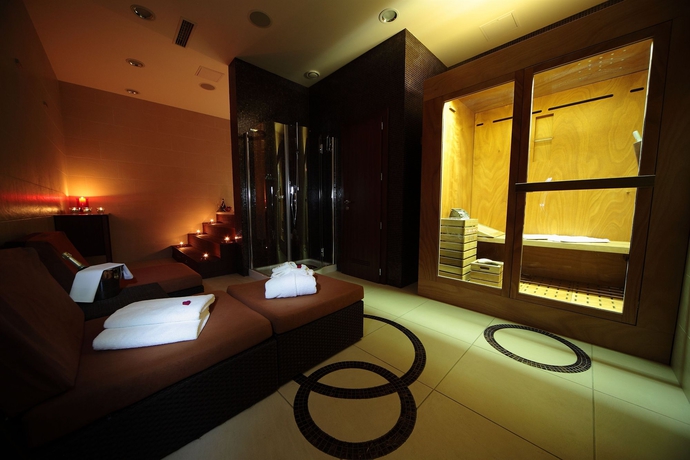 Imagen de los interiores del Hotel Roset & Residence. Foto 13