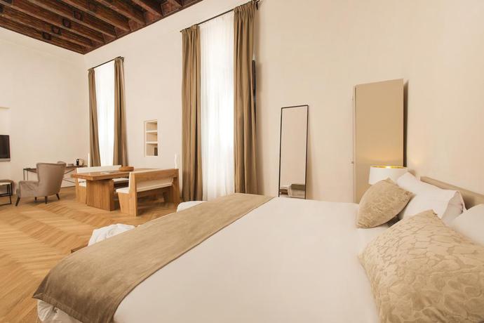 Imagen de la habitación del Hotel Roset&oacute; by Petit Palace. Foto 8
