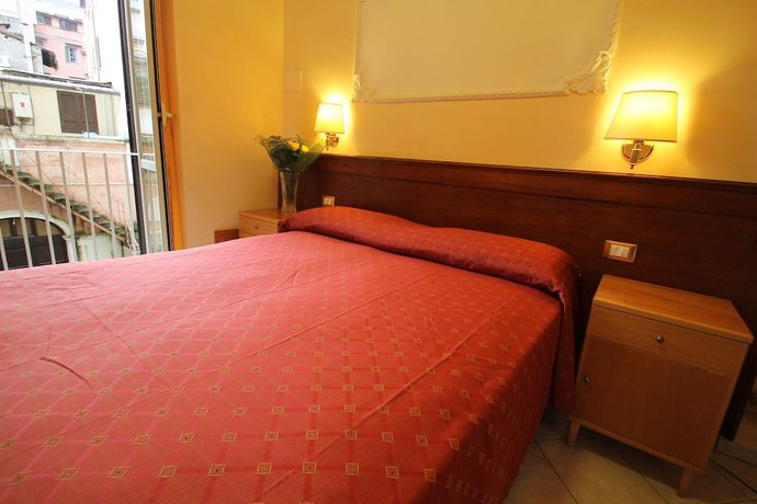 Imagen de la habitación del Hotel Rosetta, Rione Monti. Foto 4
