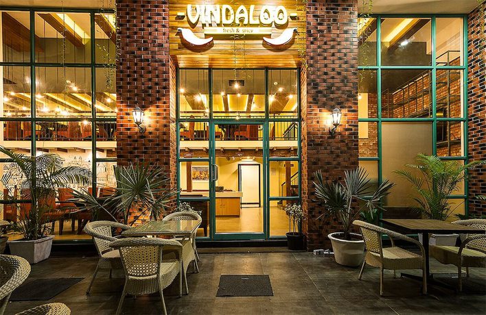 Imagen del bar/restaurante del Hotel Rosetum Anjuna. Foto 3