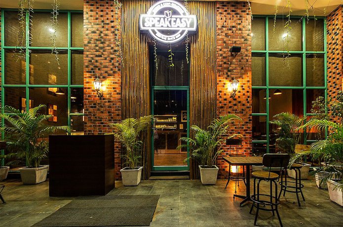 Imagen del bar/restaurante del Hotel Rosetum Anjuna. Foto 5