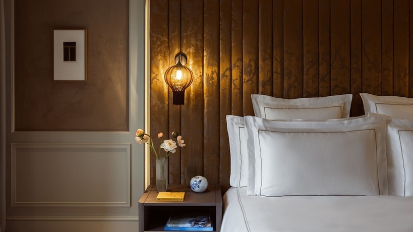 Imagen de la habitación del Hotel Rosewood Amsterdam. Foto 4