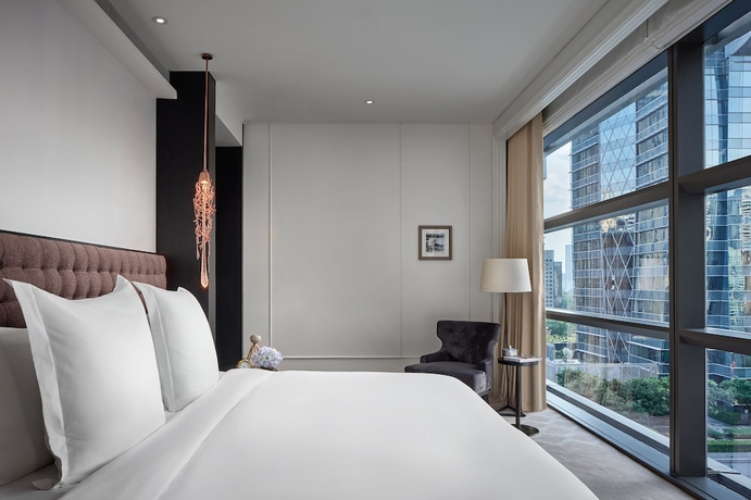 Imagen de la habitación del Hotel Rosewood Bangkok. Foto 8