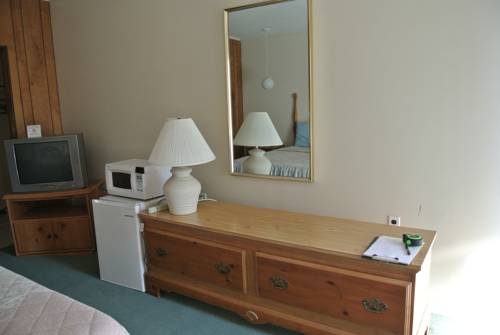 Imagen de la habitación del Hotel Rosewood Inn, Bryson City. Foto 2