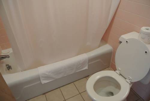 Imagen de la habitación del Hotel Rosewood Inn, Bryson City. Foto 6