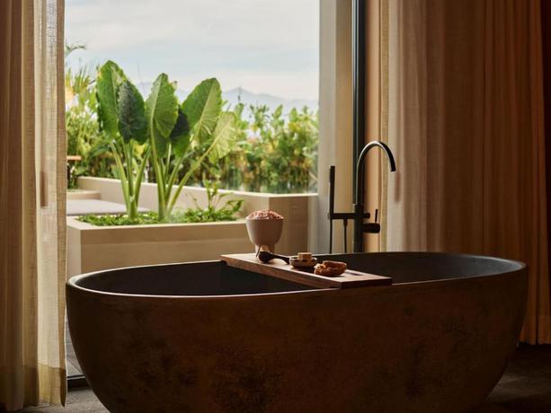 Imagen de la habitación del Hotel Rosewood Mandarina. Foto 4