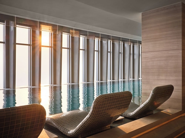 Imagen de la piscina del Hotel Rosewood Residence Guangzhou. Foto 16