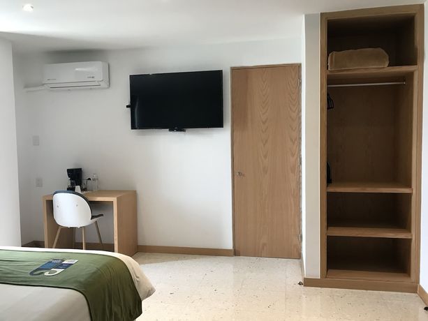 Imagen de la habitación del Hotel Rosgaud. Foto 5