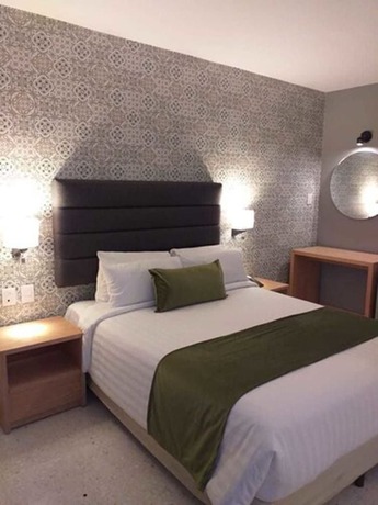 Imagen de la habitación del Hotel Rosgaud. Foto 13
