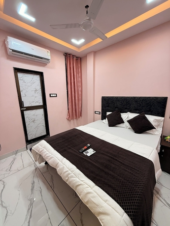 Imagen de la habitación del Hotel Roshan. Foto 13