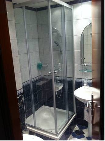 Imagen general del Hotel Rosina. Foto 4