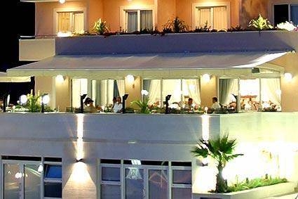 Imagen general del Hotel Rosina. Foto 8