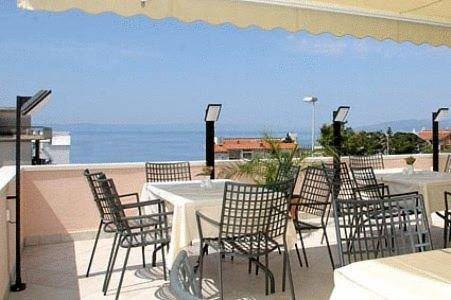 Imagen general del Hotel Rosina. Foto 9