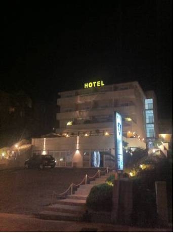 Imagen general del Hotel Rosina. Foto 15