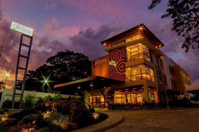 Imagen general del Hotel Rosita, Lucena. Foto 2