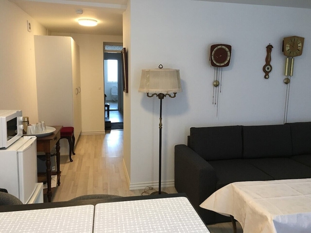 Imagen de los interiores del Hotel R&oslash;dby K&oslash;bstadshotel. Foto 16