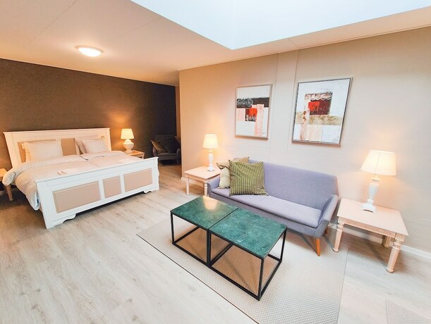 Imagen general del Hotel R&oslash;nnes. Foto 4