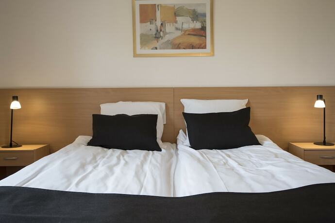 Imagen de la habitación del Hotel R&oslash;nnes. Foto 22