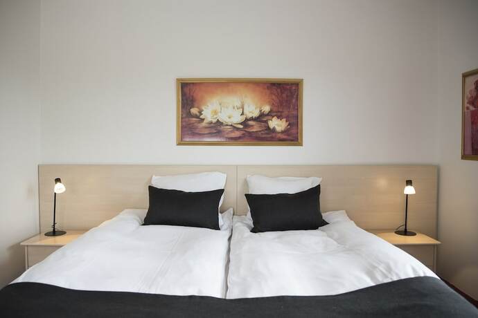 Imagen de la habitación del Hotel R&oslash;nnes. Foto 27