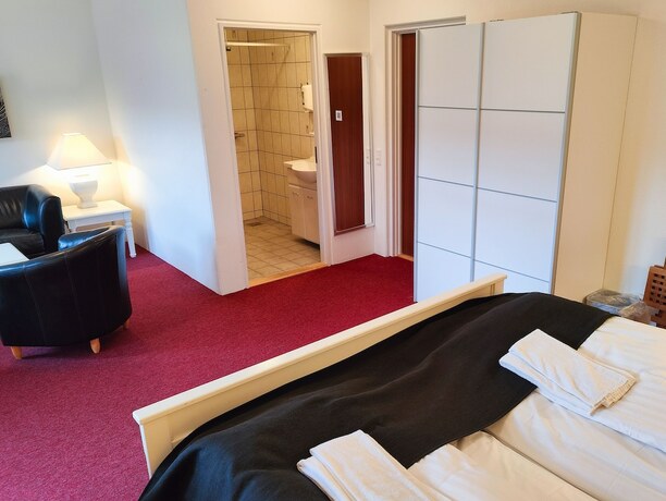 Imagen de la habitación del Hotel R&oslash;nnes. Foto 34