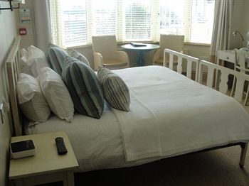 Imagen de la habitación del Hotel Roslin Beach. Foto 13