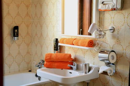 Imagen de la habitación del Hotel Rosmann. Foto 3