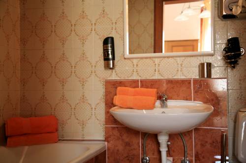 Imagen de la habitación del Hotel Rosmann. Foto 14